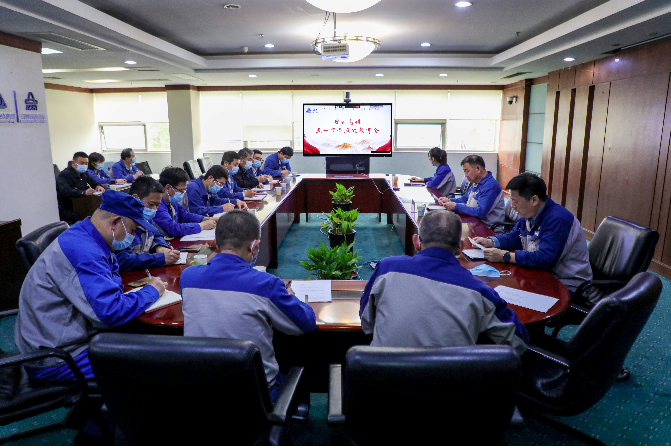 以清為美,以廉為榮——安彩高科紀(jì)委召開(kāi)五一節(jié)前廉政教育會(huì)