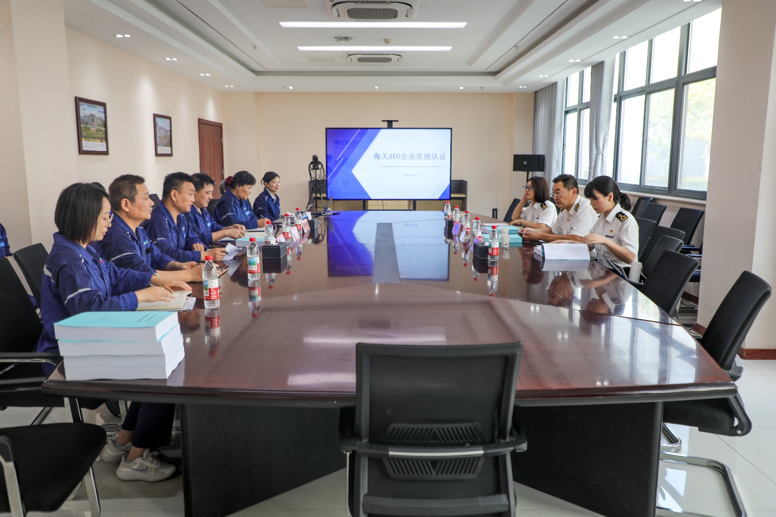 喜報(bào)！安彩高科順利通過海關(guān)AEO高級認(rèn)證企業(yè)復(fù)核，合規(guī)實(shí)力再獲權(quán)威認(rèn)可！